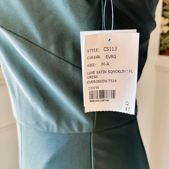 Bridesmaid Square Neck Bustier Dress w Slit 🐍 - Picture 5 of 8